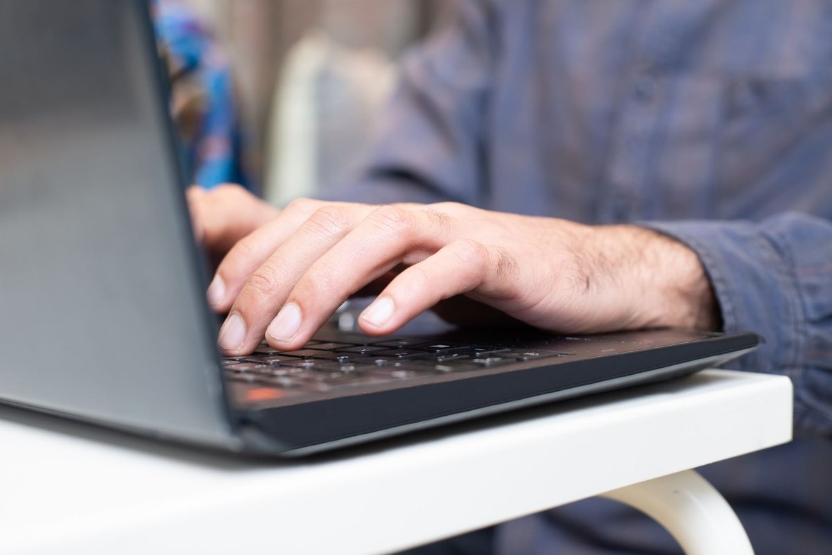 Date du journal système qui change après coupure de courant