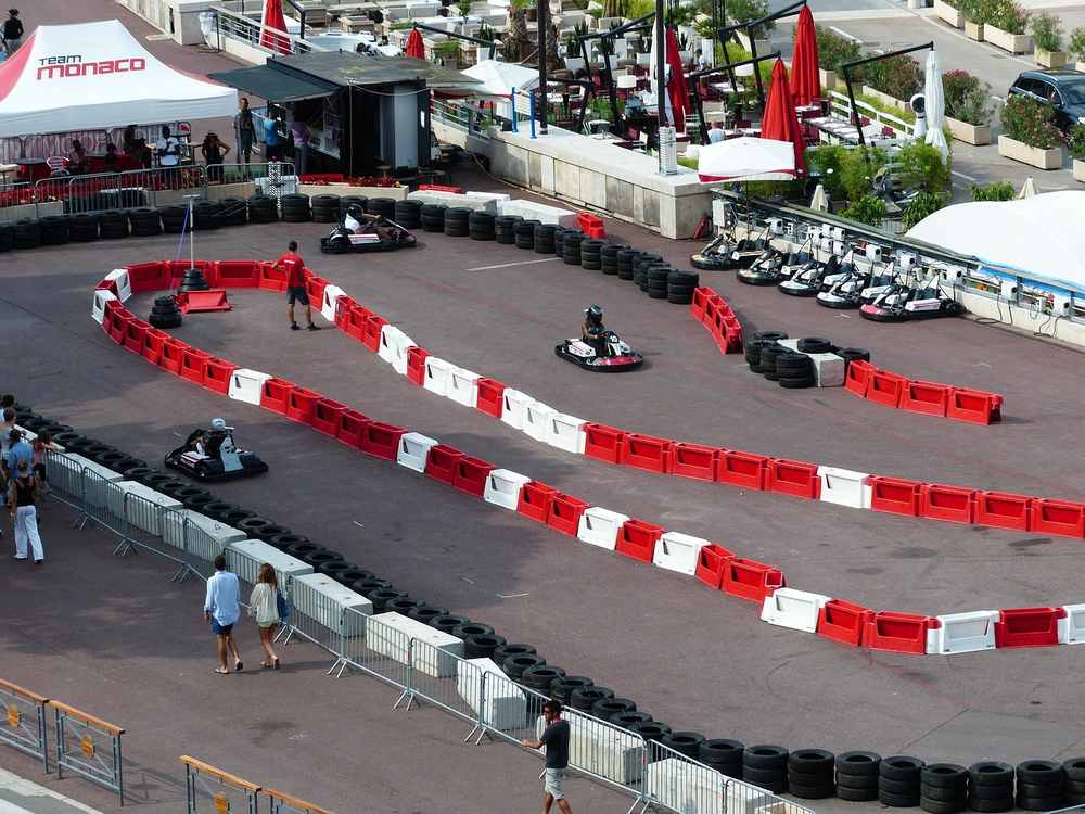 Karting sous la pluie : la gum line devient piégeuse